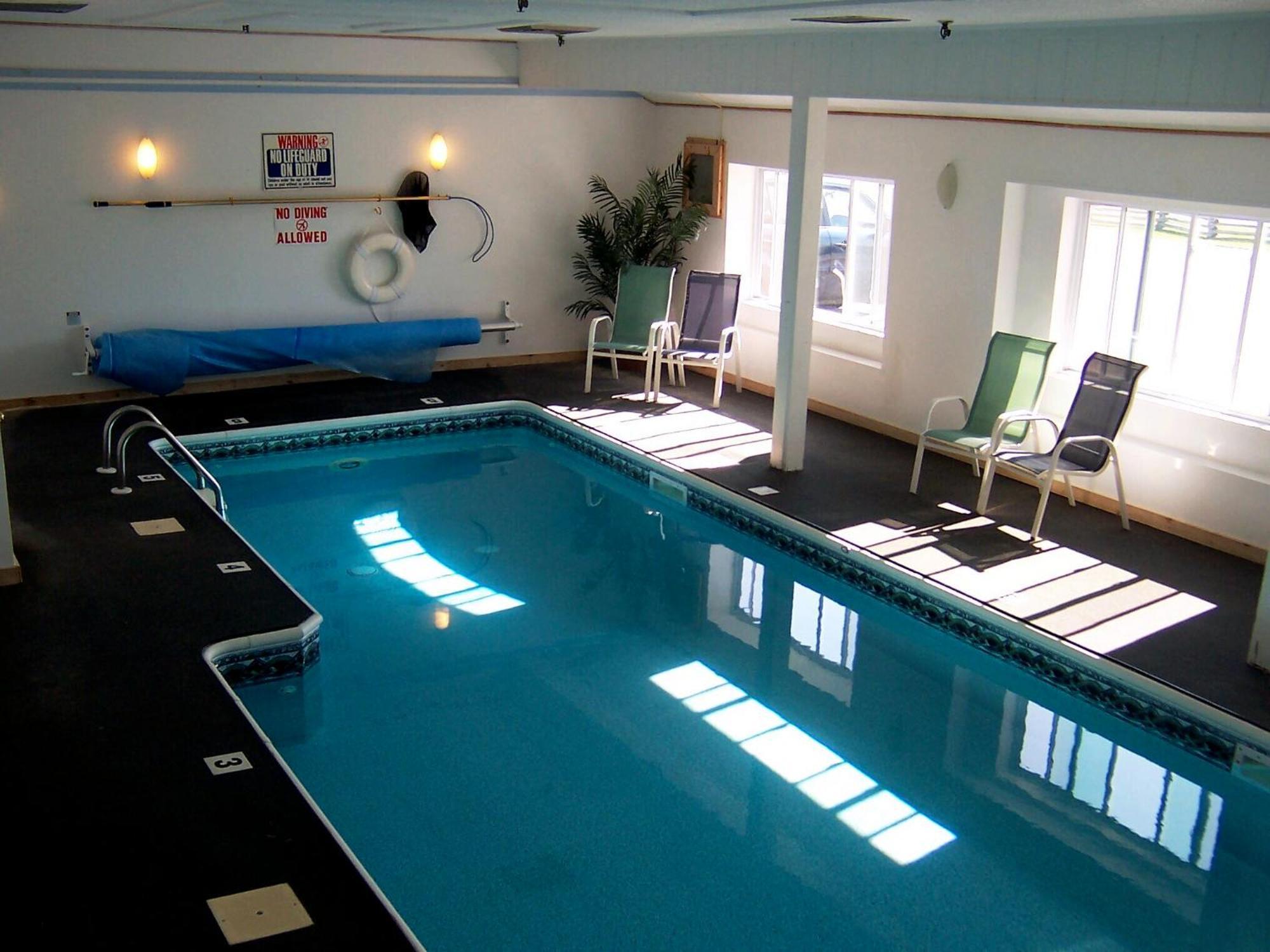 Baxter Park Inn Millinocket Экстерьер фото